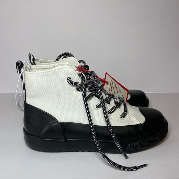 Hunter for Target White Canvas Dipped Rain Boot Sneakers, Kids, Size 2 NWT - Picture 2 of 4